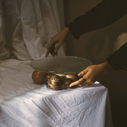 Atomo image 2 | Marble Accessories | MAAMI HOME 