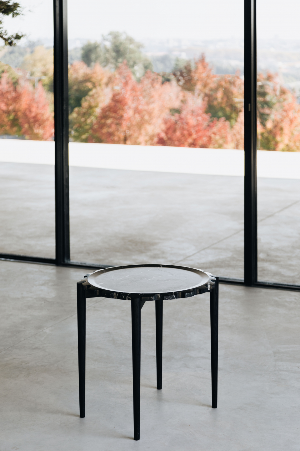 CLOCK NERO MARQUINA image 0 | Marble Side Tables | MAAMI HOME 