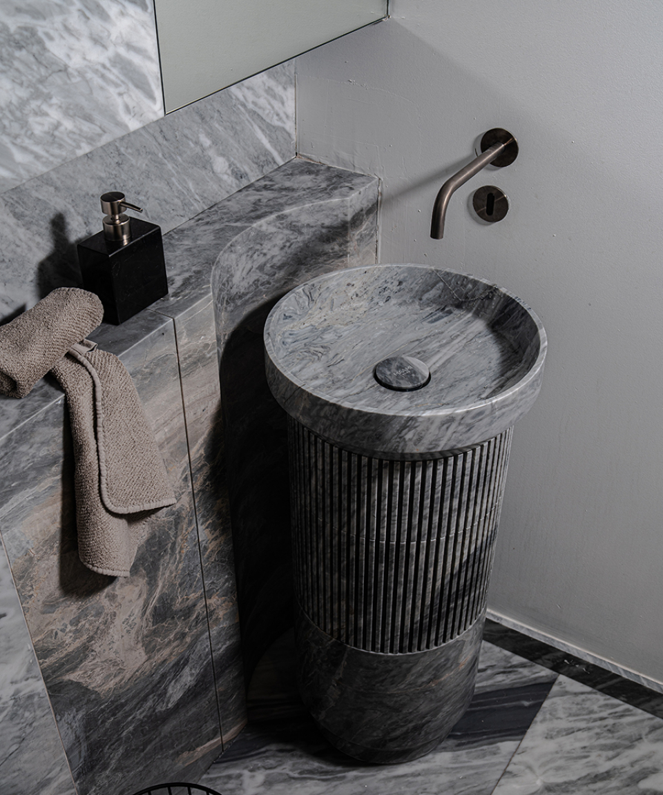 Doric image 4 | Marble Washbasins | MAAMI HOME 