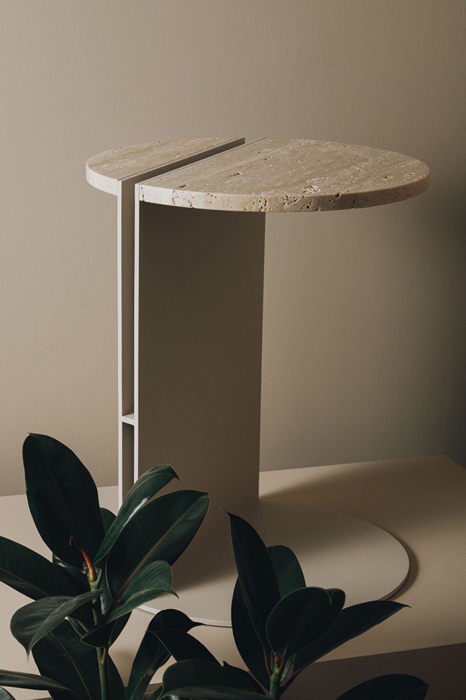 HALF TRAVERTINE image 3 | Marble Side Tables | MAAMI HOME 