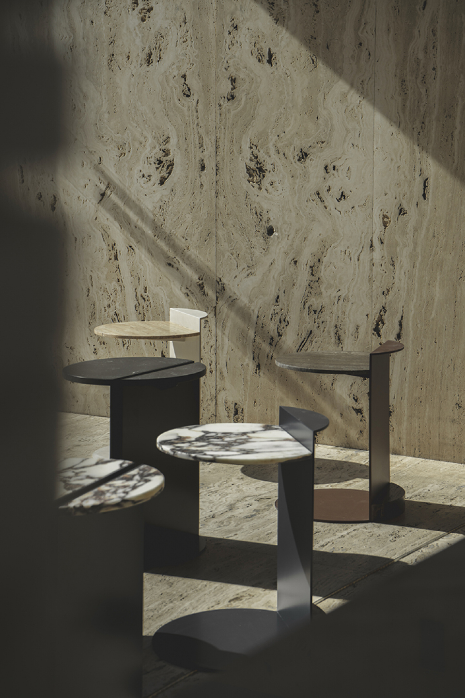 LINEA BLACK TRAVERTINE image 5 | Marble Side Tables | MAAMI HOME 