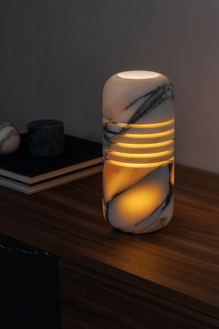 LUMI S CALACATTA | Marble Furniture | MAAMI HOME