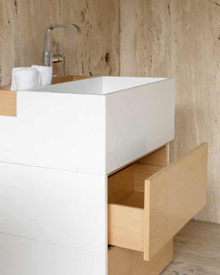 PUNALU`U | Marble Washbasins | MAAMI HOME