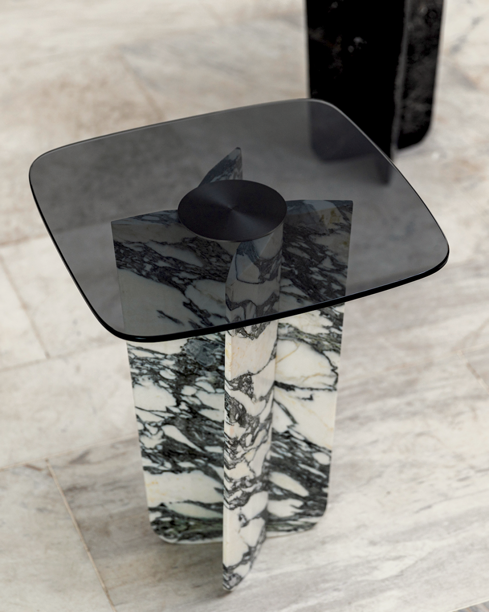 QUINA ARABESCATO image 1 | Marble Side Tables | MAAMI HOME 
