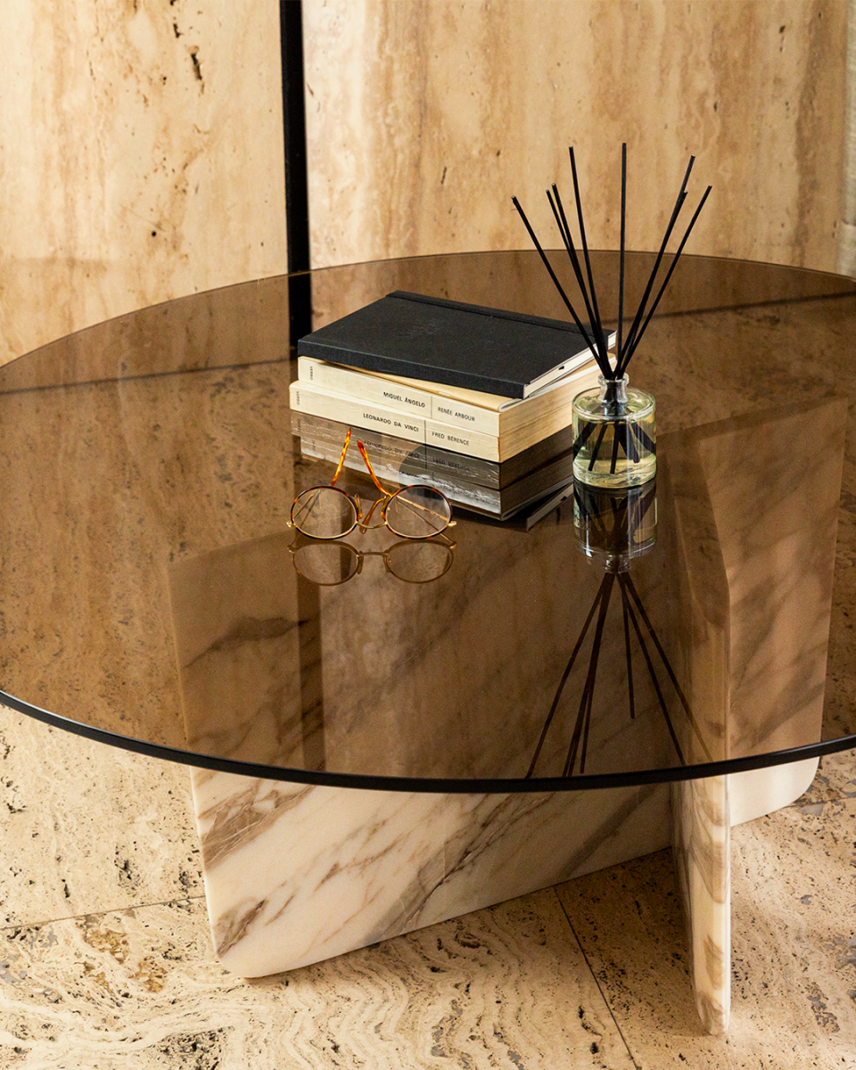 QUINA ESTREMOZ COFFEE TABLE image 2 | Marble Coffee Tables | MAAMI HOME 