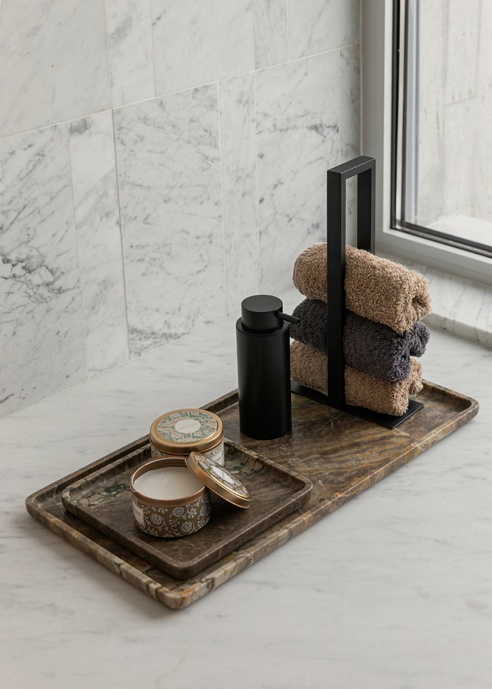 SQUARE TRAY POCAHONTAS image 0 | Marble Accessories | MAAMI HOME 
