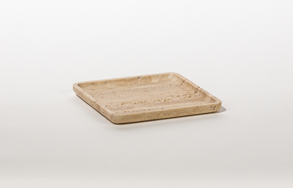 SQUARE PLATE TRAVERTINE image 1 | Marble Accessories | MAAMI HOME 